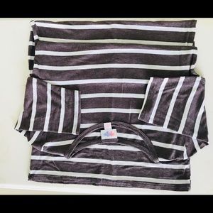 A body curving dress thats sooo cute